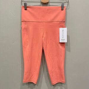 NWT Athleta Salutation Stash Pocket II Crop Tight - Size: Medium